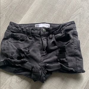 black jean shorts (stretchy)